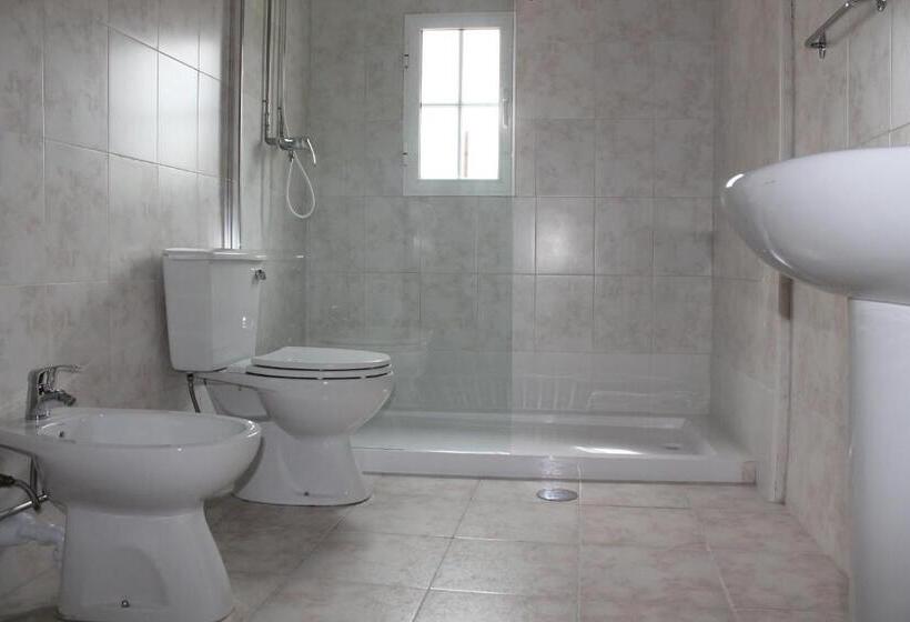 اتاق استاندارد با سرویس بهداشتی مشترک, Grande Oceano Guest House