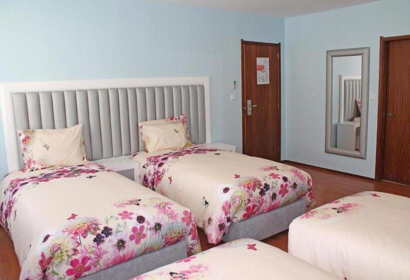 اتاق خانوادگی, Grande Oceano Guest House