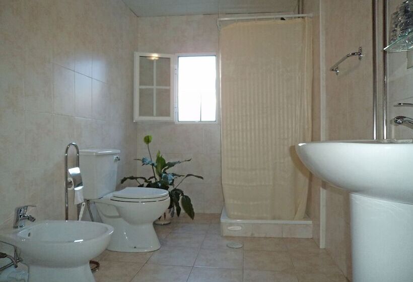 اتاق اکونومی, Grande Oceano Guest House