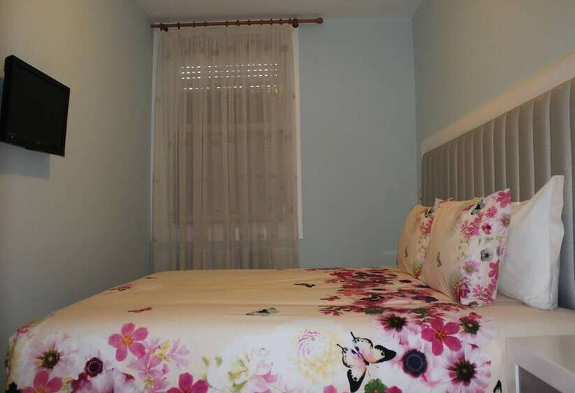 اتاق استاندارد با سرویس بهداشتی مشترک, Grande Oceano Guest House