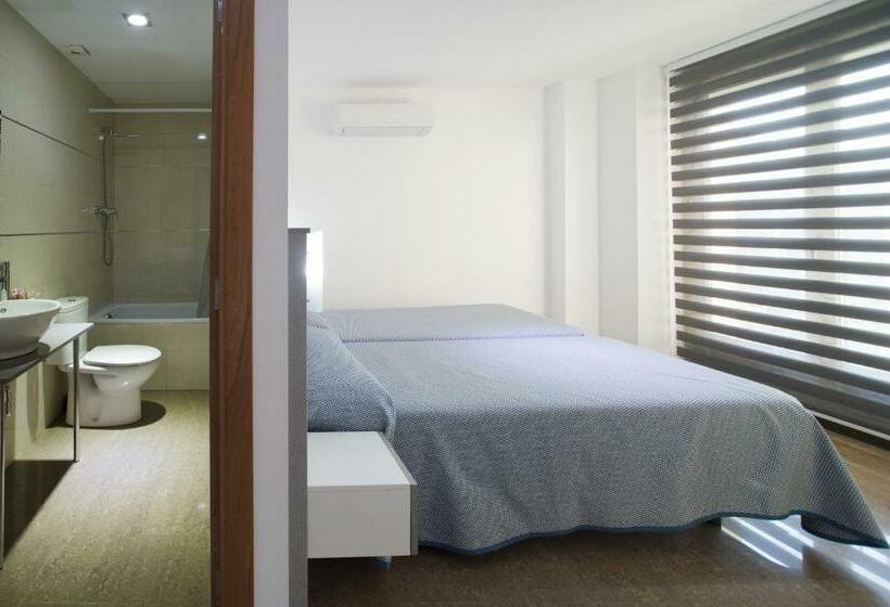 Номер Стандарт, Hostal Drassanes