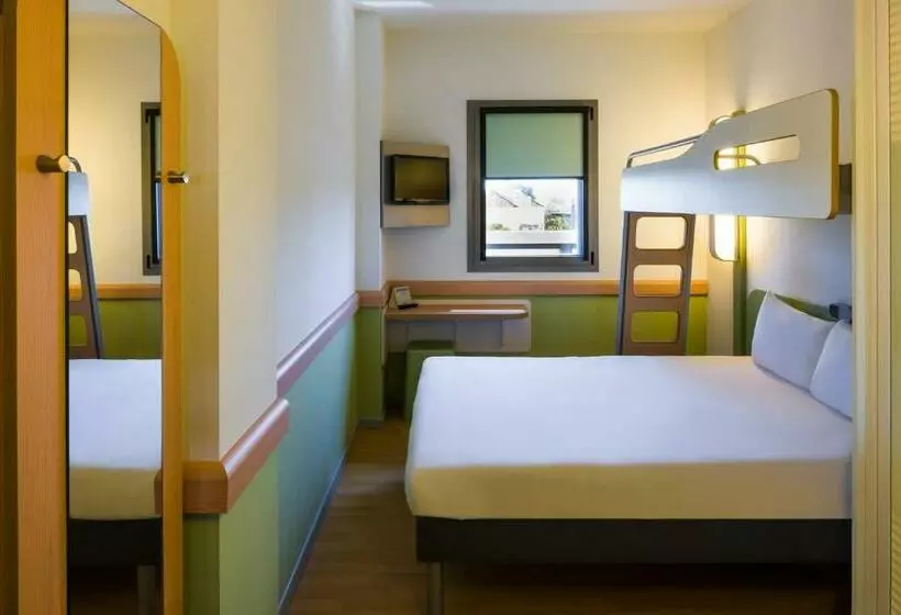 Standard-huone Kerrossängyt, Ibis Budget Sevilla Aeropuerto