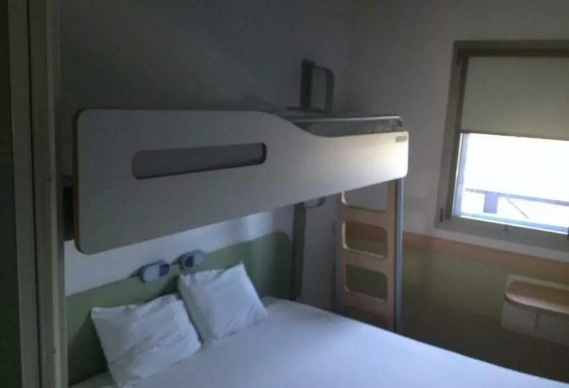 Standard-huone Kerrossängyt, Ibis Budget Sevilla Aeropuerto