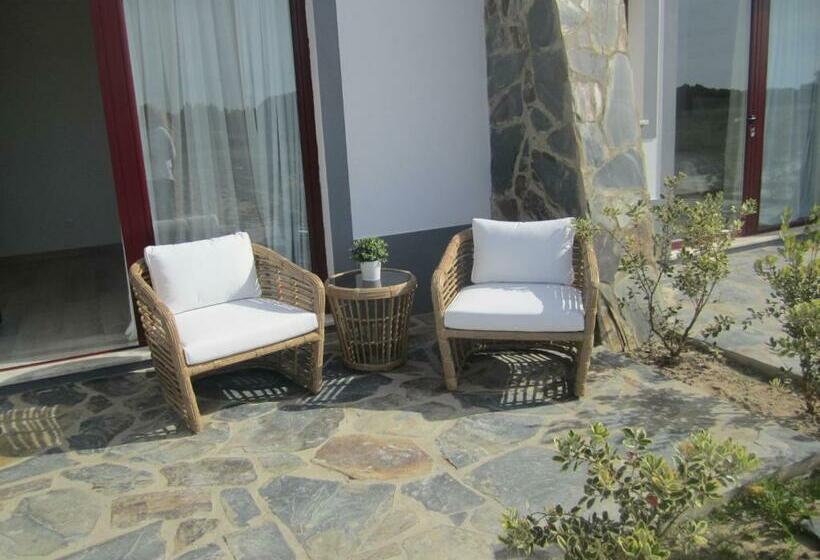 اتاق استاندارد با تراس, Monte Do Cardal