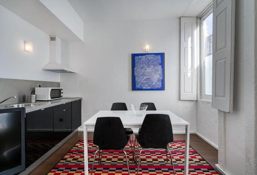 استودیوی استاندارد, Fine Arts Studios By Olala Homes