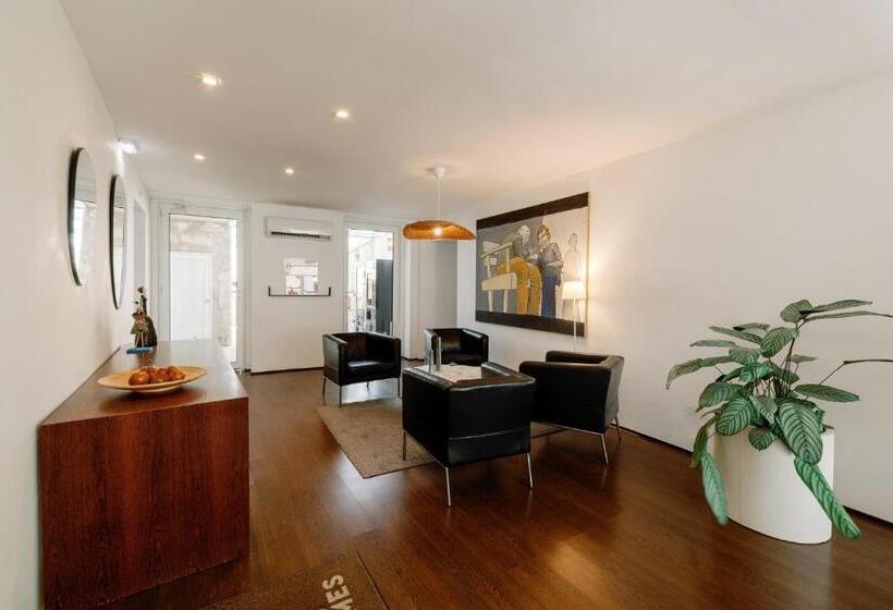 اتاق سوپریور, Fine Arts Studios By Olala Homes