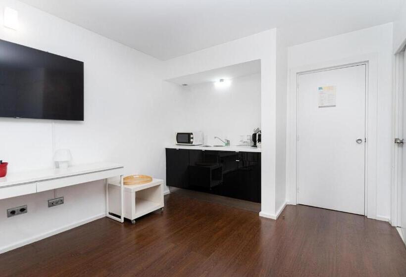 اتاق استاندارد, Fine Arts Studios By Olala Homes