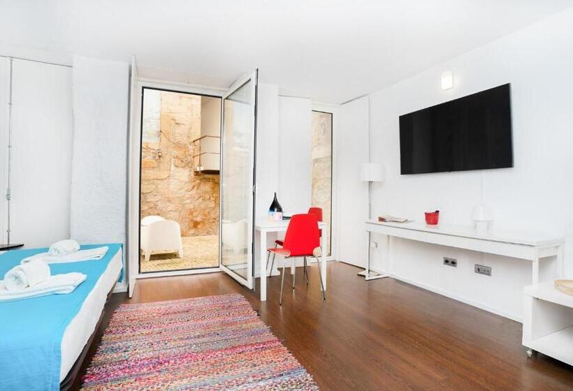 اتاق استاندارد, Fine Arts Studios By Olala Homes