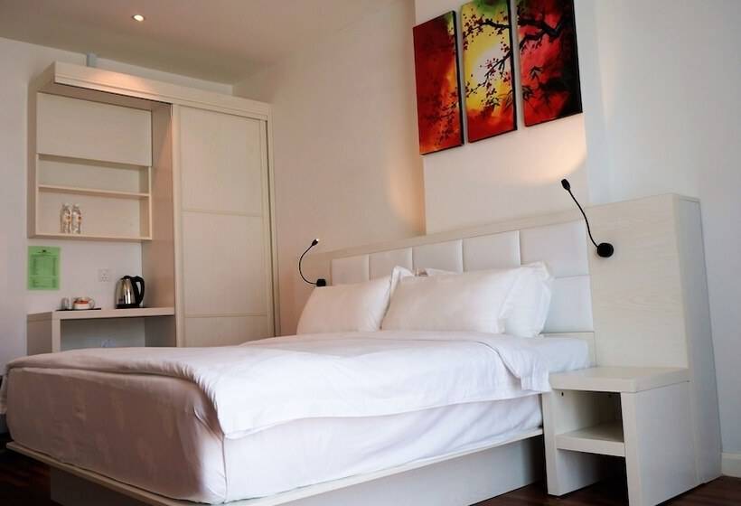 デラックスルーム, Pine Garden