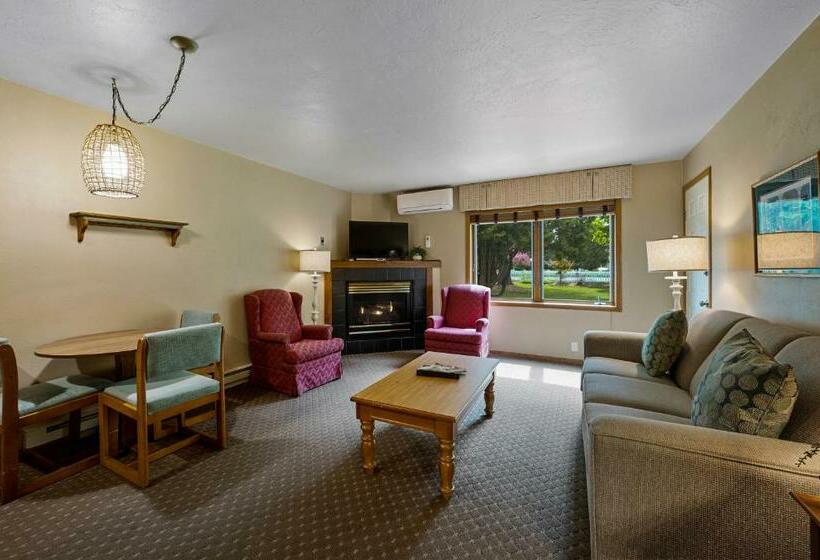 סוויטה, Somerset Inn & Suites