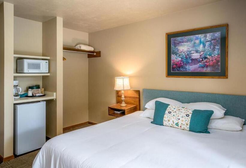 חדר דלוקס עם מרפסת, Somerset Inn & Suites