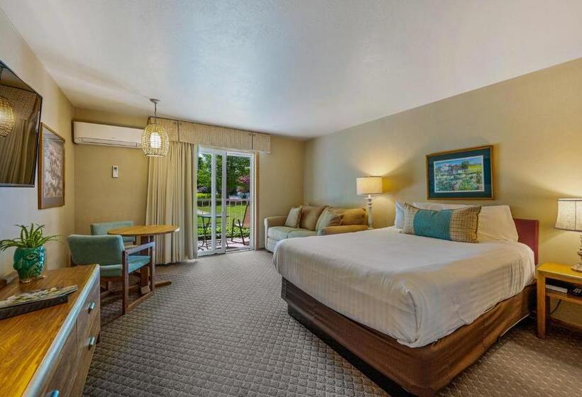 חדר דלוקס עם מרפסת, Somerset Inn & Suites