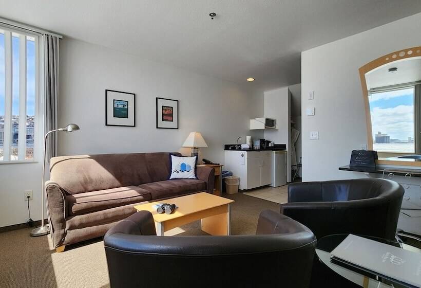 סוויטת אקזקיוטיב עם נוף, South Pier Inn