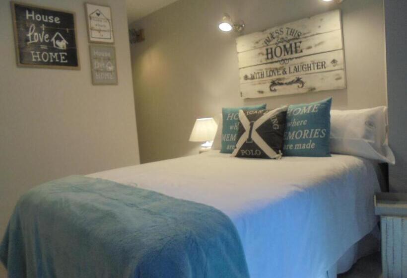 Номер Deluxe, Tak Boutique Old Town