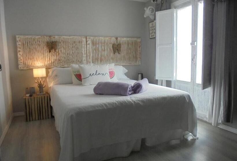 Номер Deluxe, Tak Boutique Old Town