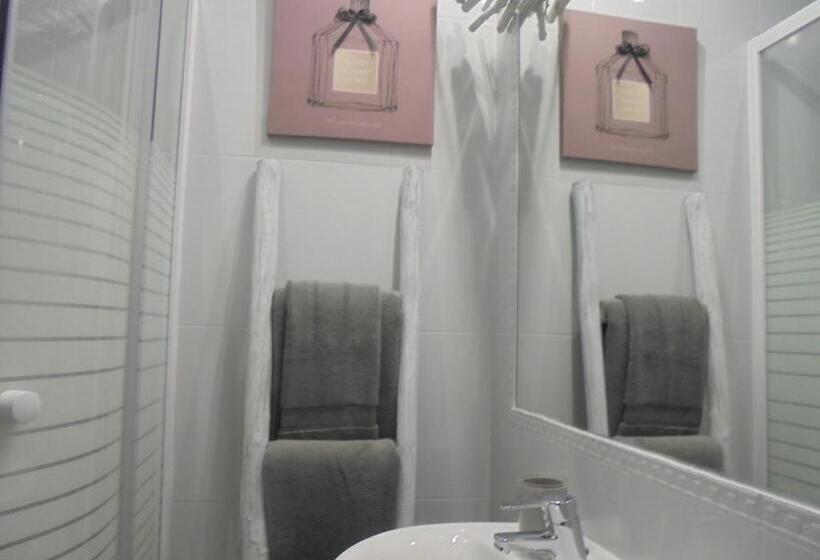 Номер Deluxe, Tak Boutique Old Town