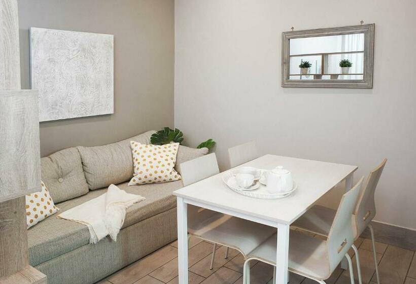 آپارتمان 1 خوابه, Residenza Flegrea