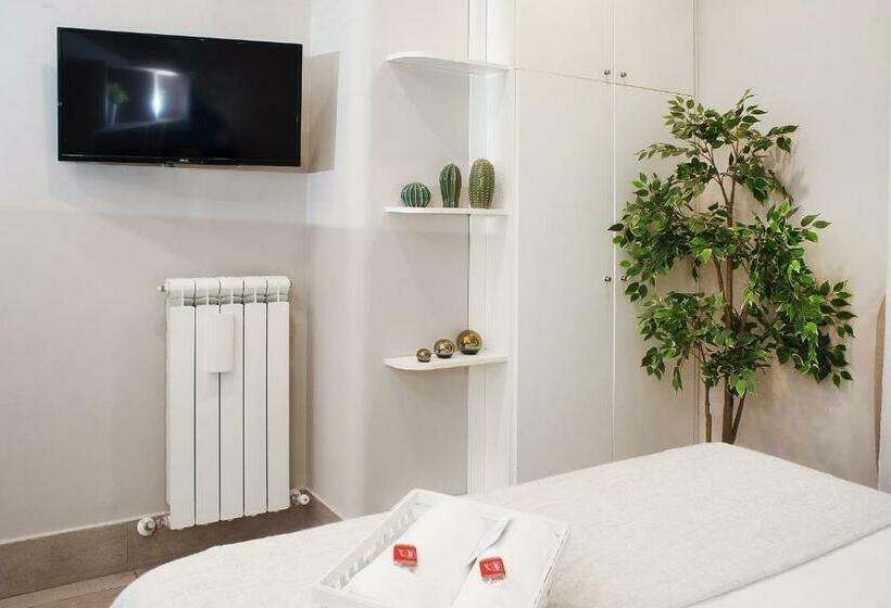 آپارتمان 1 خوابه, Residenza Flegrea