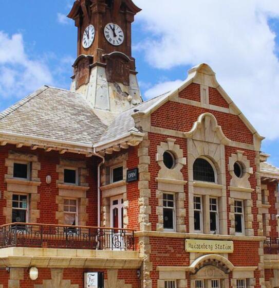 غرفة إقتصادية, Ben Your Friend Youth Foundation