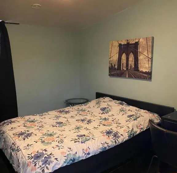 バス共有のスタンダードルーム, Los Angeles Zen Home