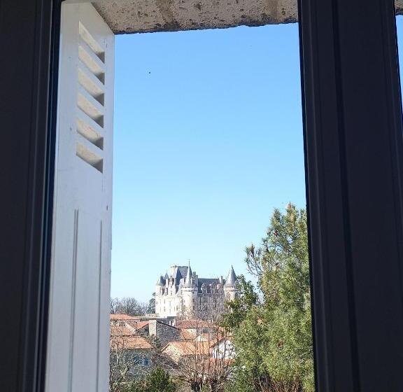 디럭스 전망 룸, Logis De Fornel