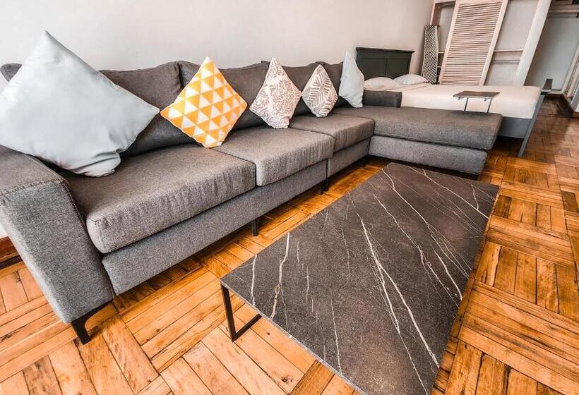 Номер Стандарт с Балконом, La Casa Moz