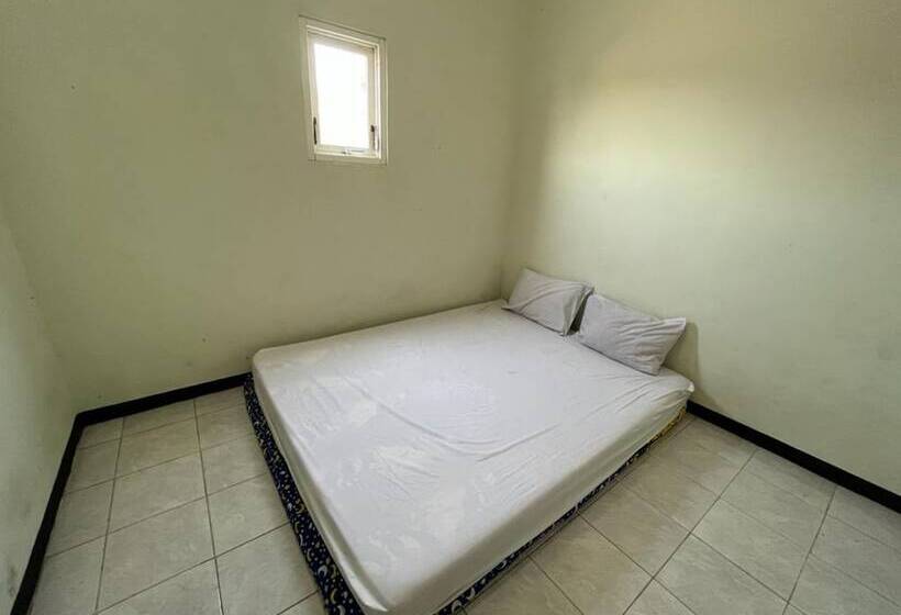 标准间, Oyo Life 92982 Kost Berkah Ibu
