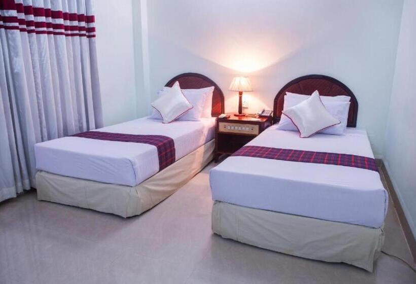 اتاق استاندارد, Meridian Hotel & Restaurant