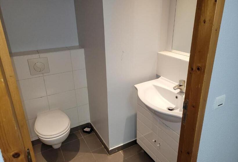 Апартаменты 1 Спальня, Noisy Residence