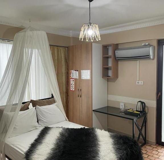 Номер Стандарт с Балконом, Terrace Boutique Otel