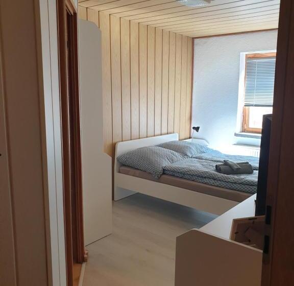 标准间, Apollo Pension Und Saalvermietung