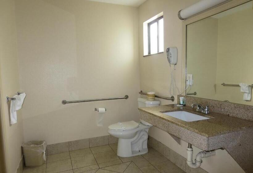 غرفة قياسية لذوى الاحتياجات الخاصة, G T Hotels Inn & Suites Extended Stay