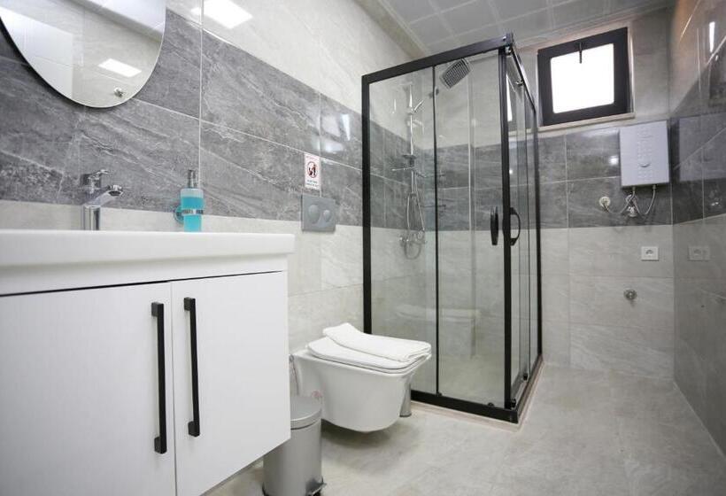 اتاق استاندارد, Bright House Apart