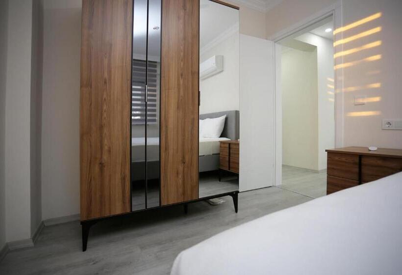 اتاق استاندارد, Bright House Apart