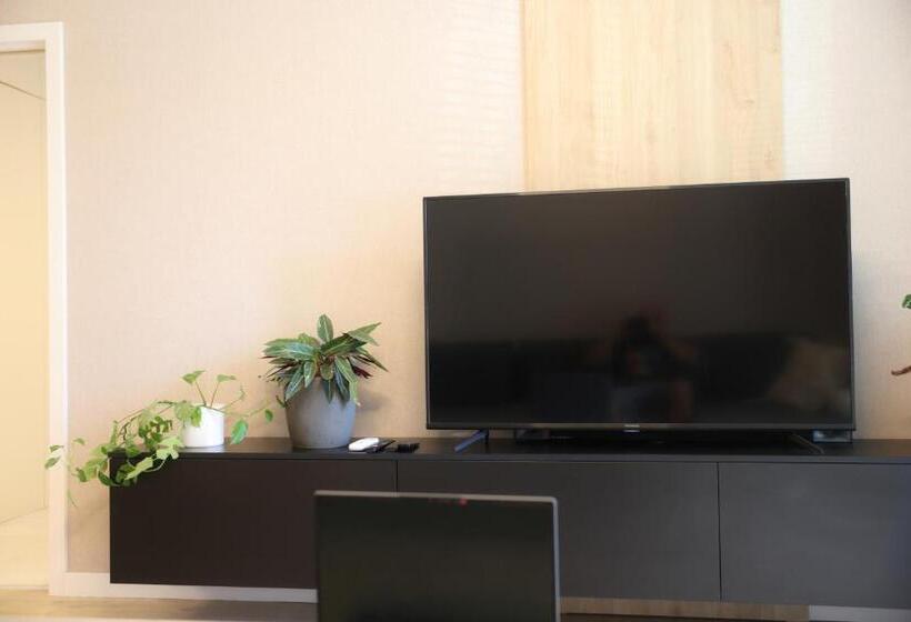 آپارتمان 1 خوابه, Luxo Grand Apartments By Bratislavatrip