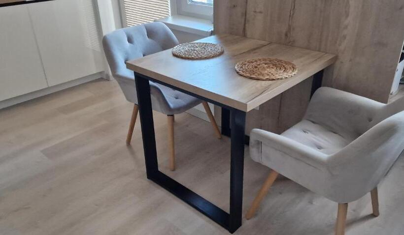 آپارتمان 1 خوابه با بالکن, Luxo Grand Apartments By Bratislavatrip