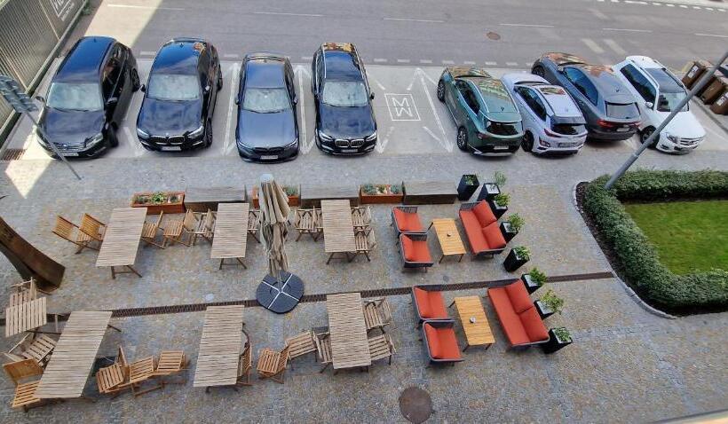 آپارتمان 1 خوابه با بالکن, Luxo Grand Apartments By Bratislavatrip