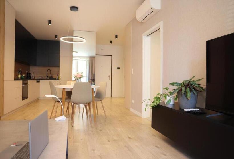 آپارتمان 1 خوابه, Luxo Grand Apartments By Bratislavatrip