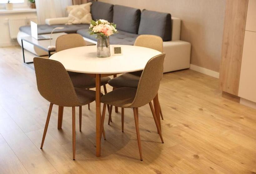 آپارتمان 1 خوابه, Luxo Grand Apartments By Bratislavatrip