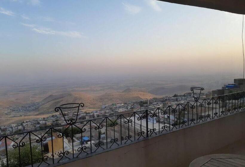 اتاق لوکس با بالکن, Mardin Konak Osmanlı