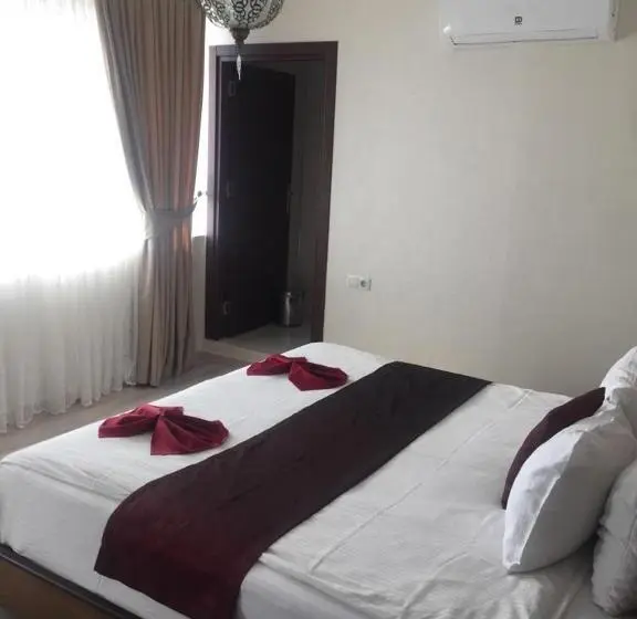 اتاق لوکس با بالکن, Mardin Konak Osmanlı