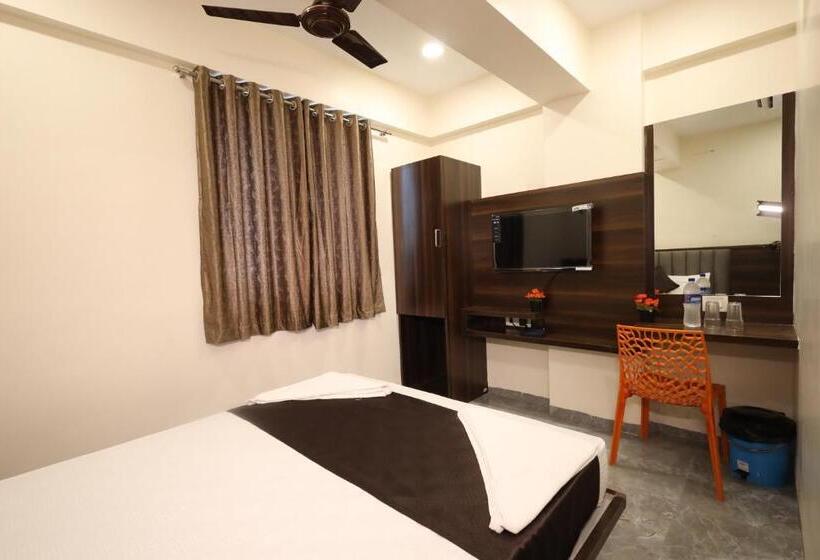 豪华房间, R K Residency Mahape