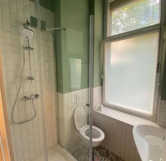اتاق استاندارد, Stadtoase Im Herzen Berlins