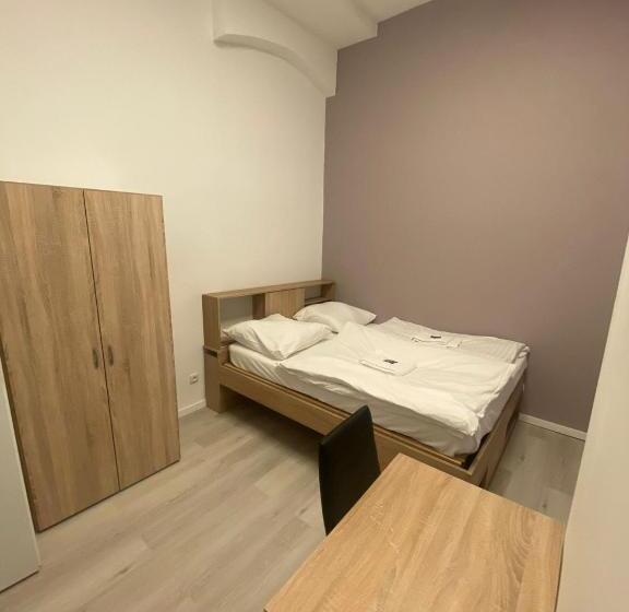 اتاق استاندارد سه نفره, Stadtoase Im Herzen Berlins