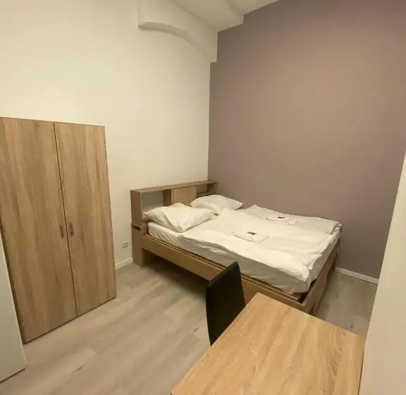اتاق استاندارد سه نفره, Stadtoase Im Herzen Berlins