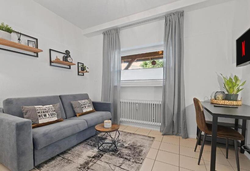 شقة غرفتين, Lumiflats: Mahlberg