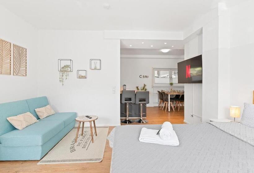 إستوديو ديلوكس, Lumiflats: Mahlberg