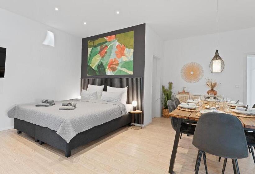 شقة غرفة واحدة مزودة بتراس, Lumiflats: Mahlberg