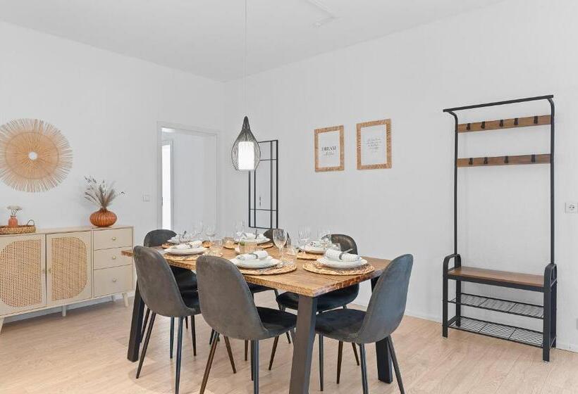 شقة غرفة واحدة مزودة بتراس, Lumiflats: Mahlberg