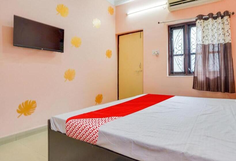 Quarto Triplo Clássico, Oyo Flagship Hotel 69 Stays